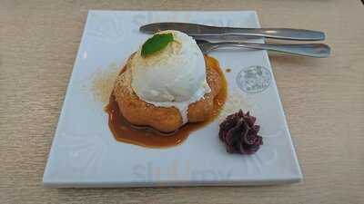 Antoshimo  Cafe & Bakery