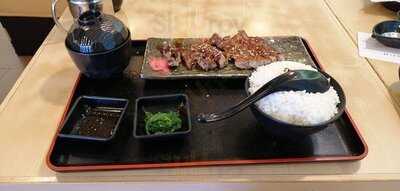 十勝牛和食料理 (大本型)