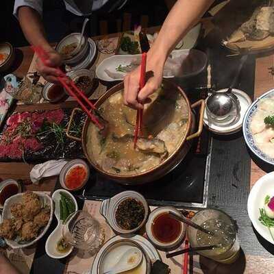 大紅炮火鍋料理