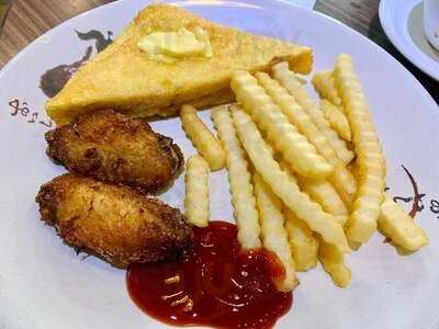 椰林莊餐廳小廚