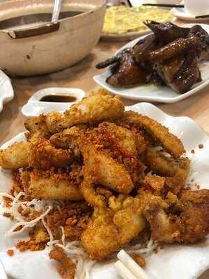 河畔強記雞粥海鮮酒家