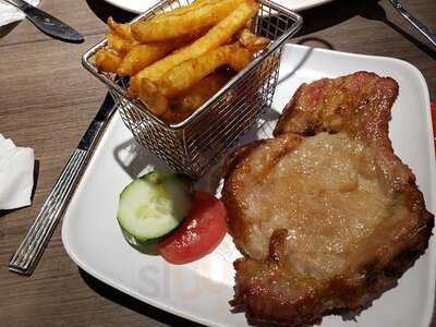 元朗冰室 (长沙湾)