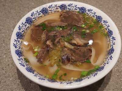 正宗蘭州牛肉拉麵