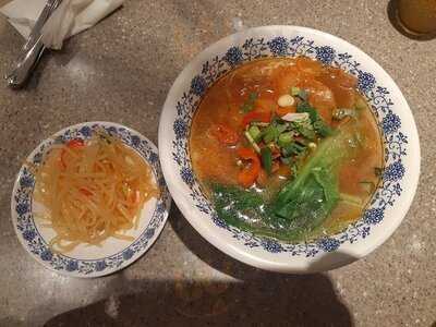 正宗蘭州牛肉拉麵