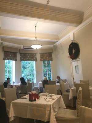 梅夫人妇女会大堂餐厅