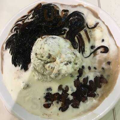 貴族甜品 (長沙灣)