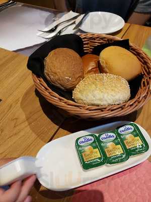 星巴克 (嘉湖海逸酒店)