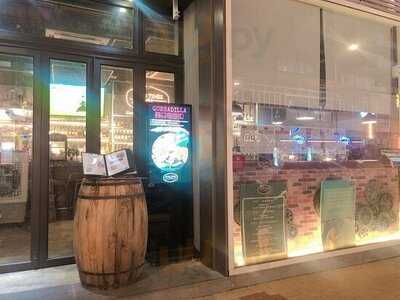 Good Times Restaurant And Bar