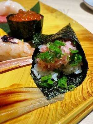 梅丘壽司之美登利松本店