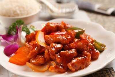 左麟右李 (智選假日酒店)