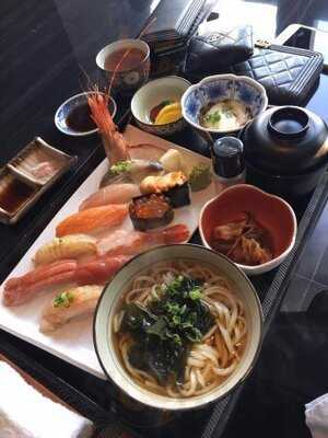 鹽澤日是鐵板燒料理