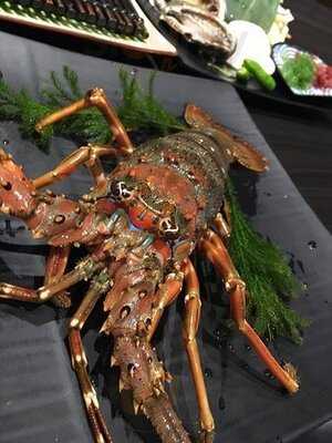 鹽澤日是鐵板燒料理