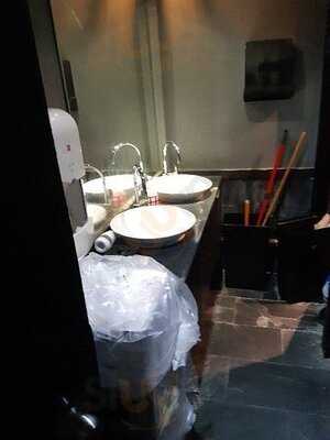 鐵牛台灣牛肉麵