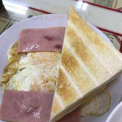 華星冰室 (元朗)