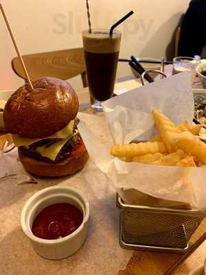 星巴克 (新都會廣場)