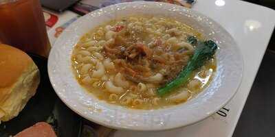 金裝燉奶佬餐廳