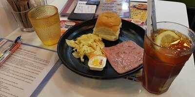 金裝燉奶佬餐廳