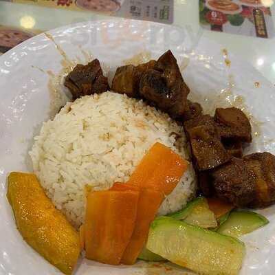 金裝燉奶佬餐廳