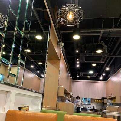 金裝燉奶佬餐廳