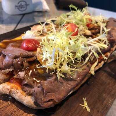 Sparkling House Seafood & Oyster Bar