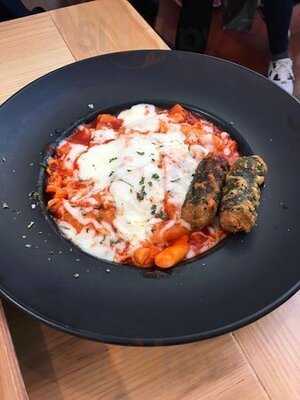 韓冰 (港威商場)