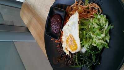 韓冰 (港威商場)