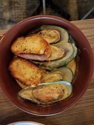 Me N U Homemade Fusion