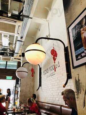 Sing Woo Road Bar & Grill