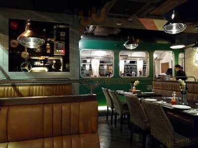 火車頭越南餐室 杜志台