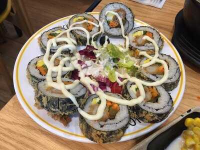 Nene Chicken (形點)