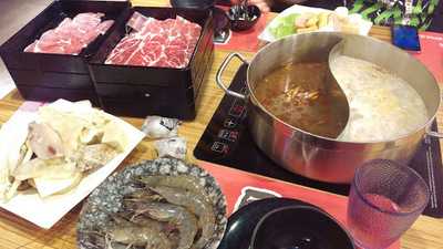 金裝麻辣海鮮火鍋