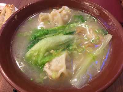 八方雲集鍋貼水餃專門店