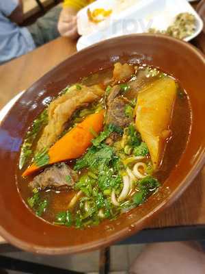 八方雲集鍋貼水餃專門店