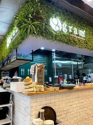 Gram Cafe & Pancakes