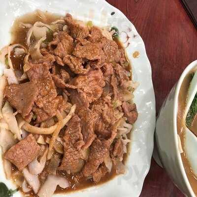 潮式腸粉家菜館