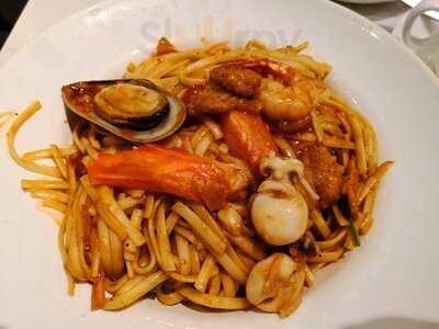 椰林閣餐廳 (屯門)