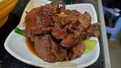 醉鲜靓汤特色粉面