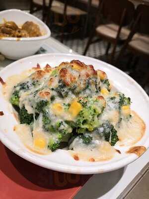 樓下冰室-荃薈分店