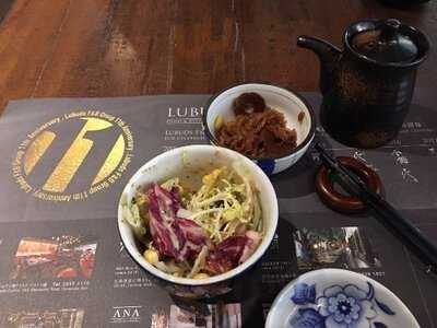 穴 (新城市廣場)