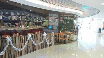 穴 (新城市廣場)