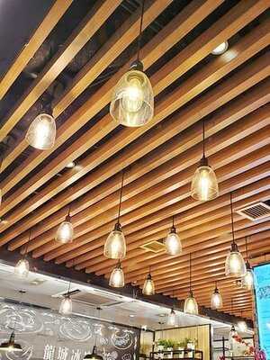 龍城冰室(銅鑼灣)