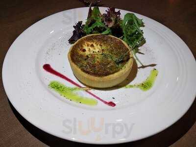 Hurricane Bar+kitchen