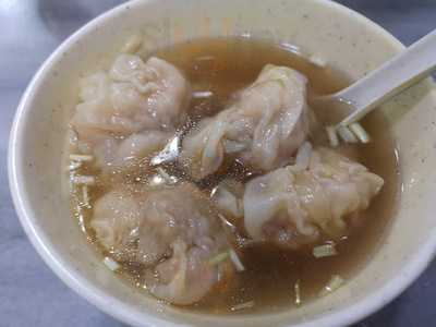 洪強清湯腩咖哩專門店