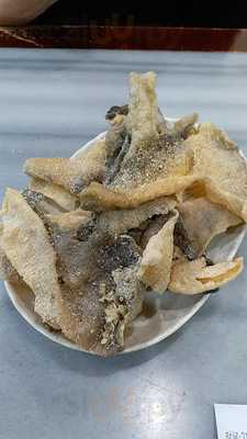 洪強清湯腩咖哩專門店