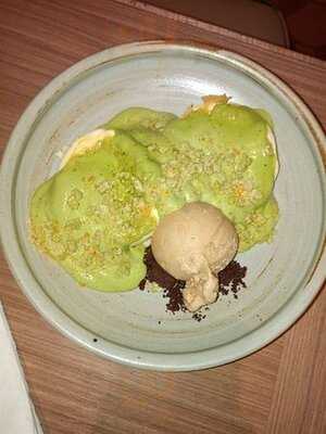 Cafe Deco Pizzeria (elements)