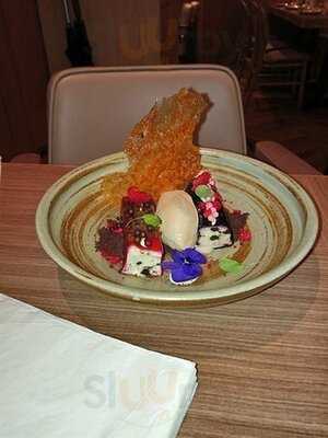 Cafe Deco Pizzeria (elements)