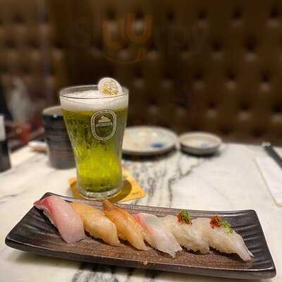 家賀屋刺身壽司專門店