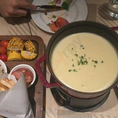 意粉屋(銅鑼灣翡翠明珠廣場店)