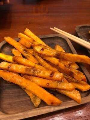 Antoshimo Cafe & Bakery