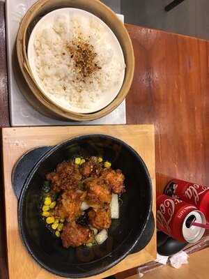 Antoshimo Cafe & Bakery